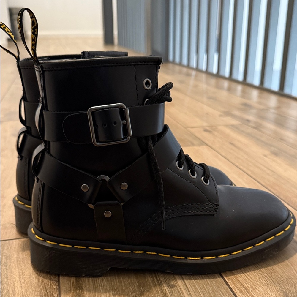 Black Leather Boots